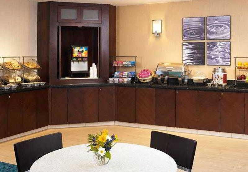 Springhill Suites Chicago Линкълншър Екстериор снимка